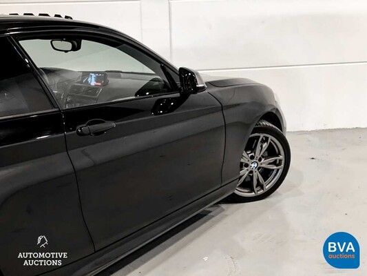BMW M135i 1-serie xDrive 326pk 2015, J-245-DF
