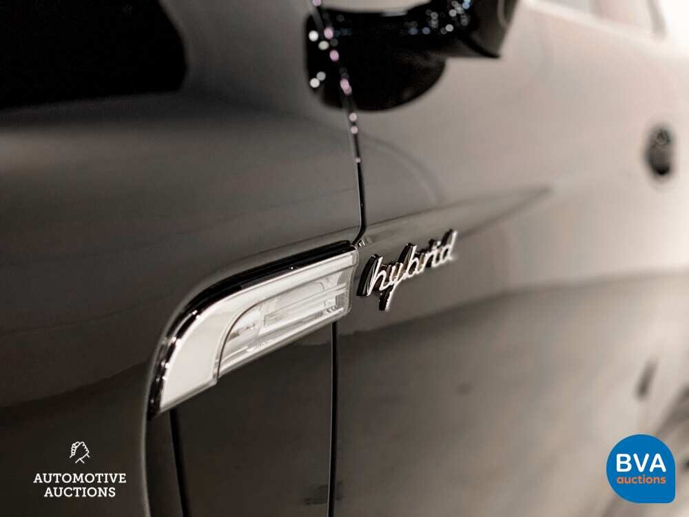 Porsche Panamera S3.0 Hybrid-Tiptronic8 333 PS 2011, 27-ZSP-9.