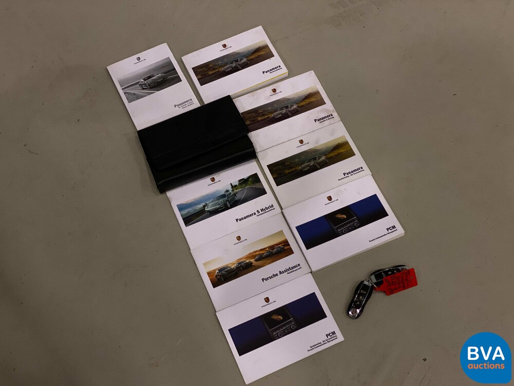 Porsche Panamera S3.0 Hybrid-Tiptronic8 333 PS 2011, 27-ZSP-9.