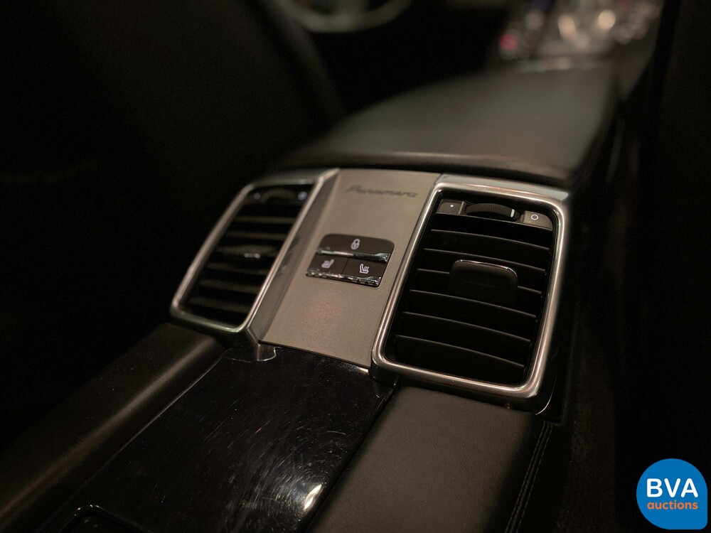 Porsche Panamera S3.0 Hybrid-Tiptronic8 333 PS 2011, 27-ZSP-9.