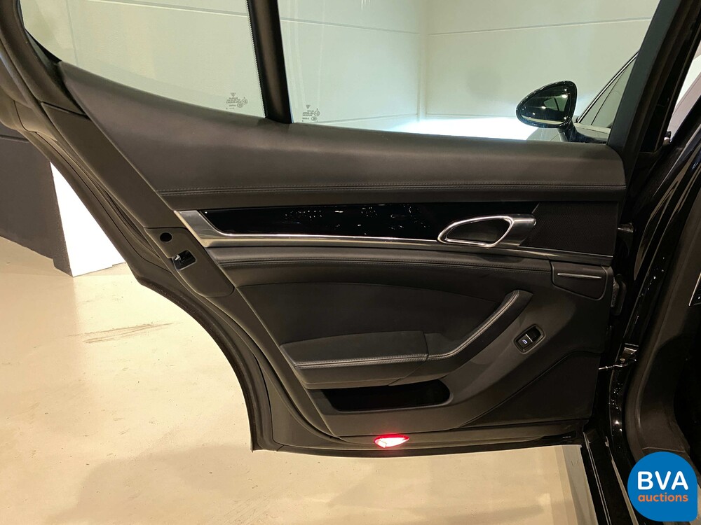 Porsche Panamera S3.0 Hybrid-Tiptronic8 333 PS 2011, 27-ZSP-9.