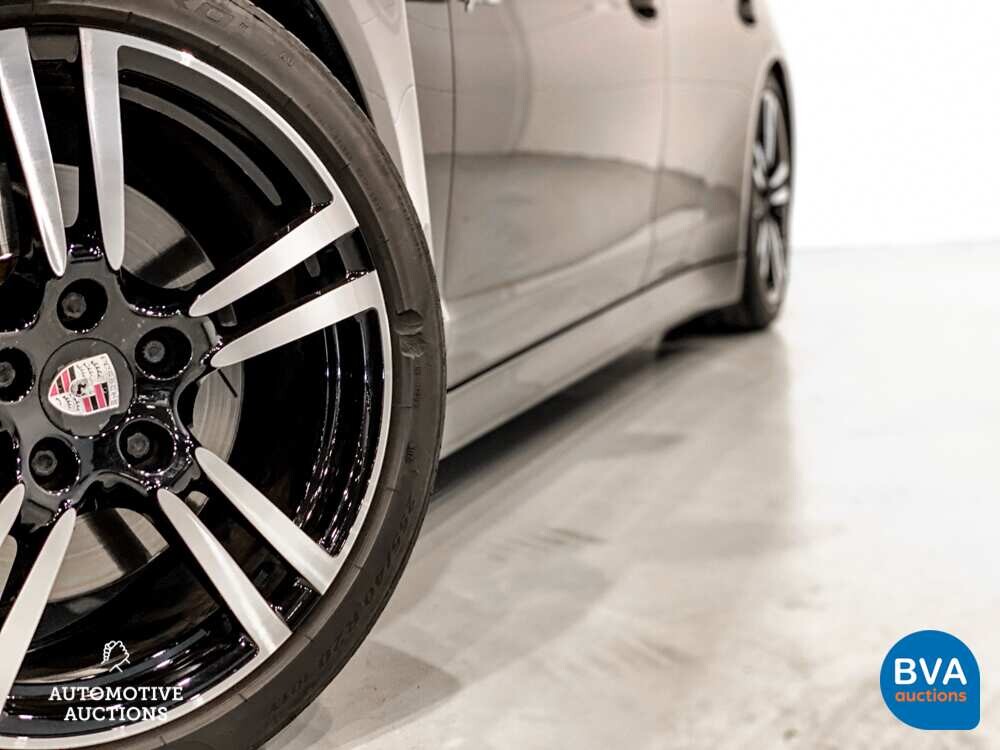 Porsche Panamera S3.0 Hybrid-Tiptronic8 333 PS 2011, 27-ZSP-9.