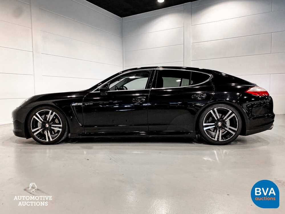 Porsche Panamera S3.0 Hybrid-Tiptronic8 333 PS 2011, 27-ZSP-9.