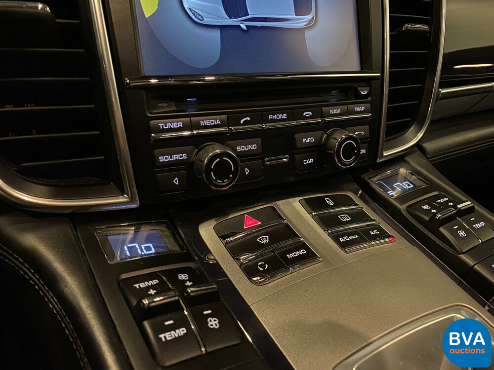 Porsche Panamera S3.0 Hybrid-Tiptronic8 333 PS 2011, 27-ZSP-9.
