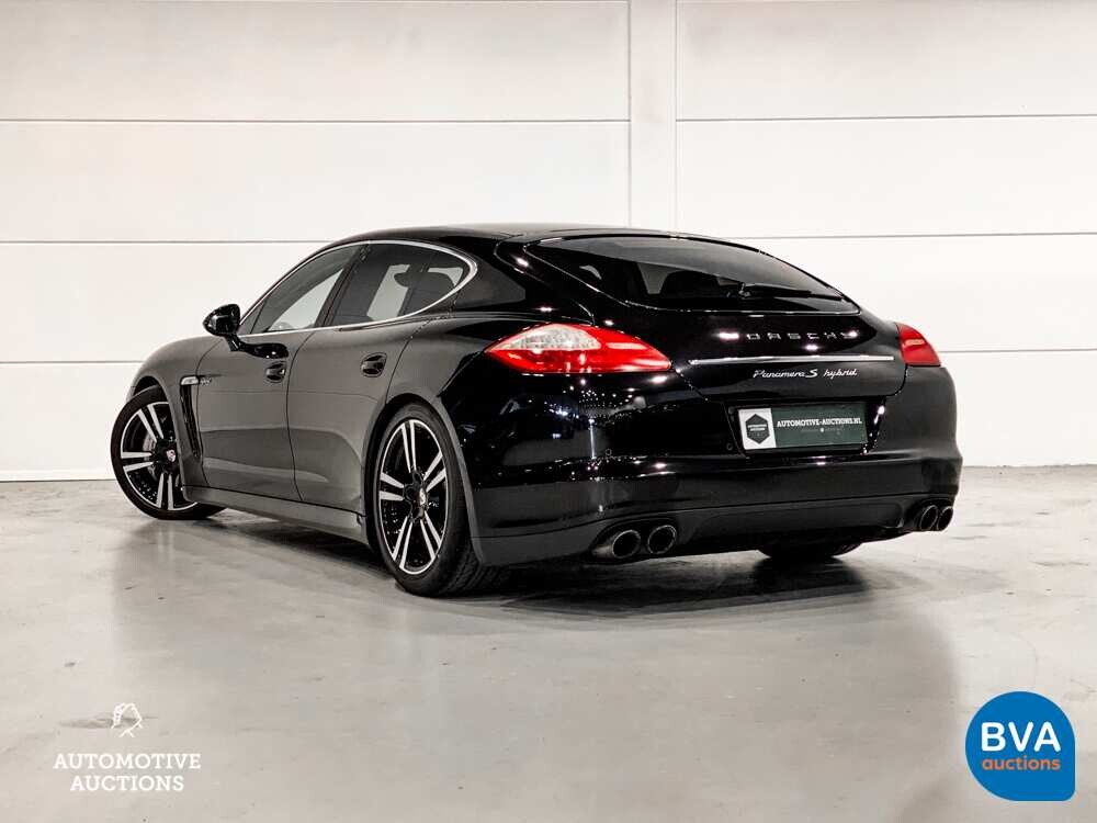Porsche Panamera S3.0 Hybrid-Tiptronic8 333 PS 2011, 27-ZSP-9.