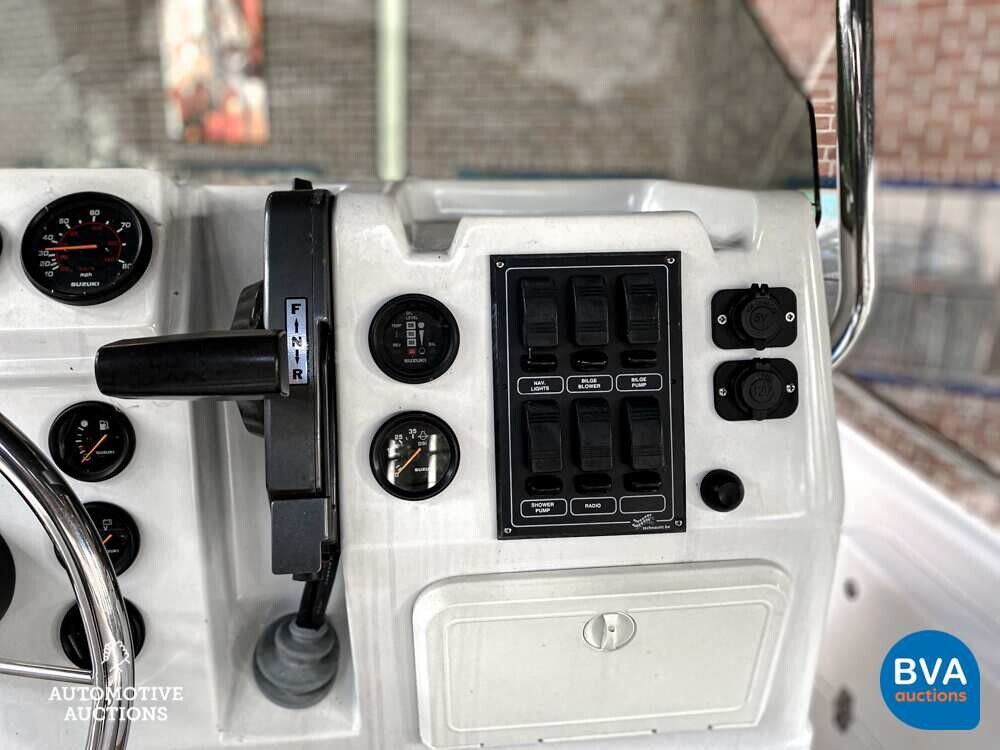 Lomac Rib 670 225hp.