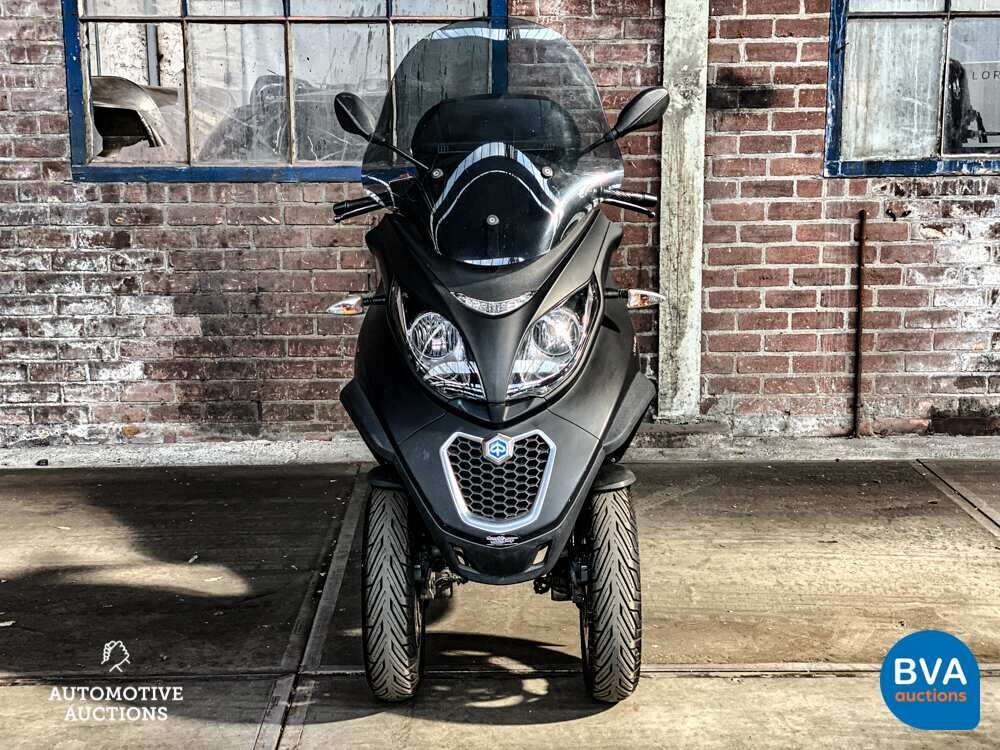 Piaggio MP3 300 LT Sport 22hp 2016, TN-925-G.