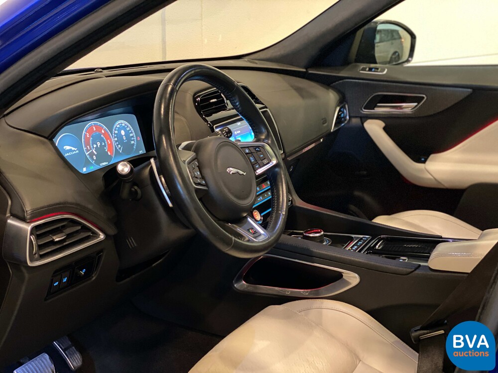 Jaguar F Pace 3.0S 30d AWD 300PS 2016 -Org. NL-, JR-370-K.