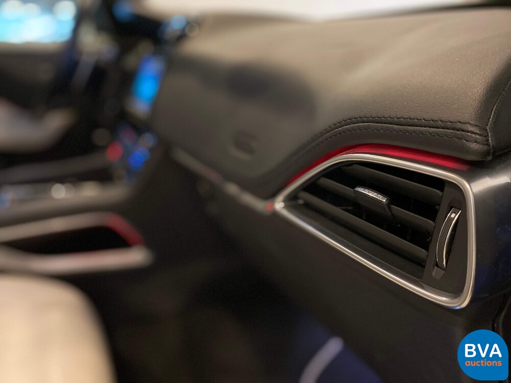 Jaguar F Pace 3.0S 30d AWD 300PS 2016 -Org. NL-, JR-370-K.