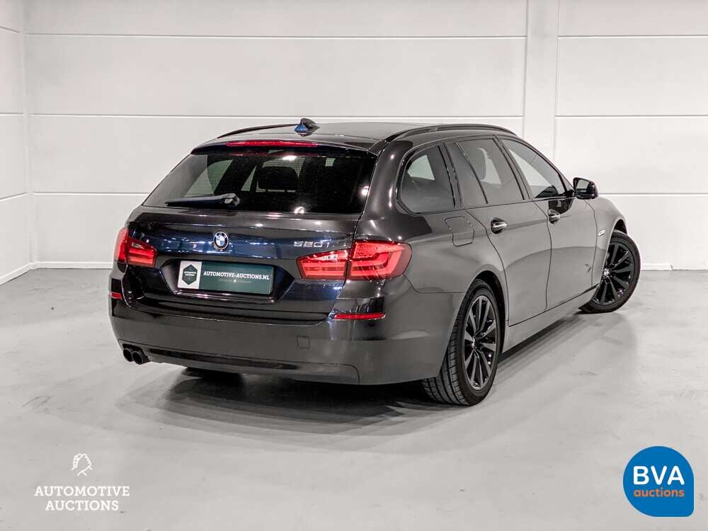 BMW 520i Touring M-Sport High Executive 5er 184pk 2012, TZ-432-N.