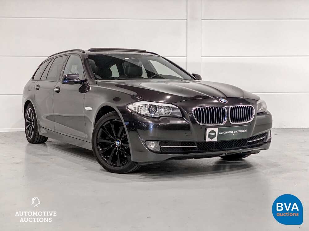 BMW 520i Touring M-Sport High Executive 5er 184pk 2012, TZ-432-N.