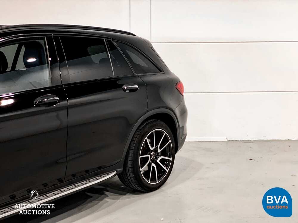 Mercedes-Benz GLC200 4MATIC 197 PS 2020, niederländische Zulassung.