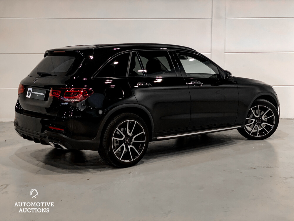 Mercedes-Benz GLC200 4MATIC 197 PS 2020, niederländische Zulassung.