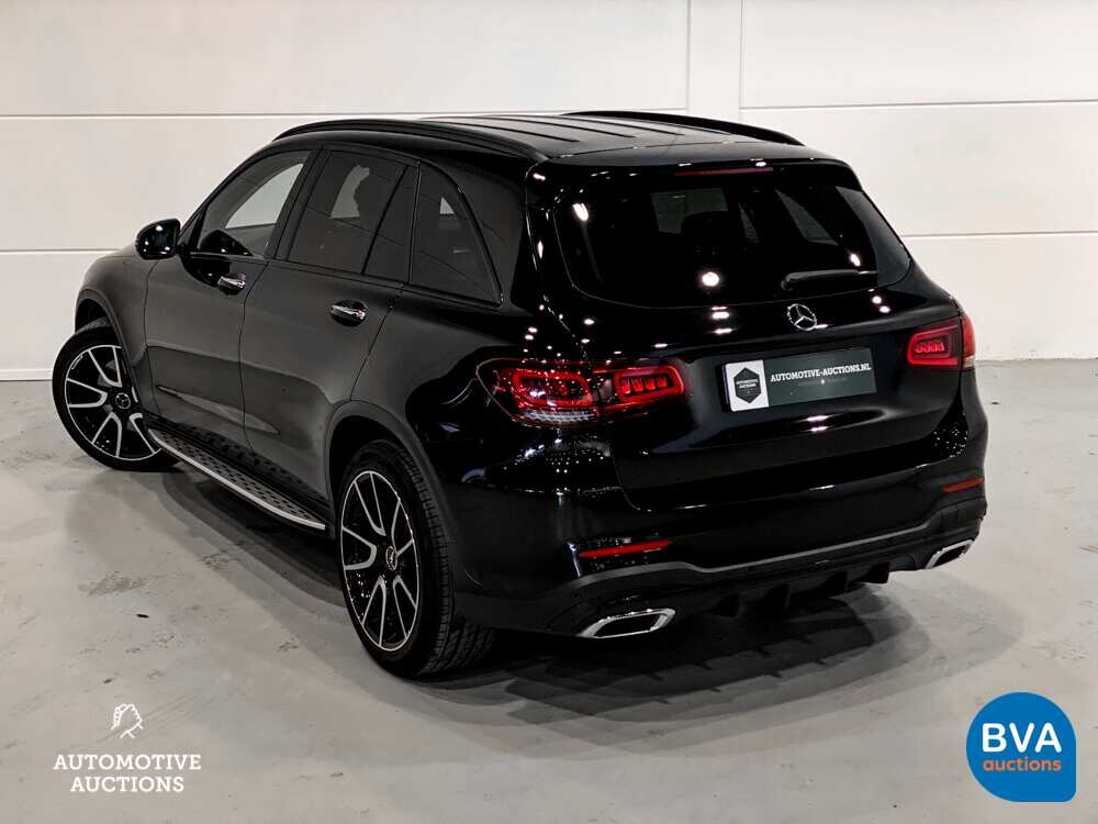 Mercedes-Benz GLC200 4MATIC 197 PS 2020, niederländische Zulassung.