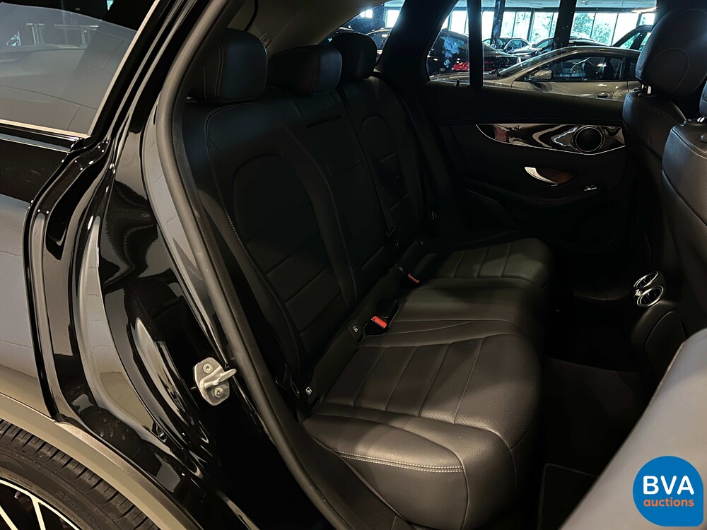 Mercedes-Benz GLC200 4MATIC 197 PS 2020, niederländische Zulassung.