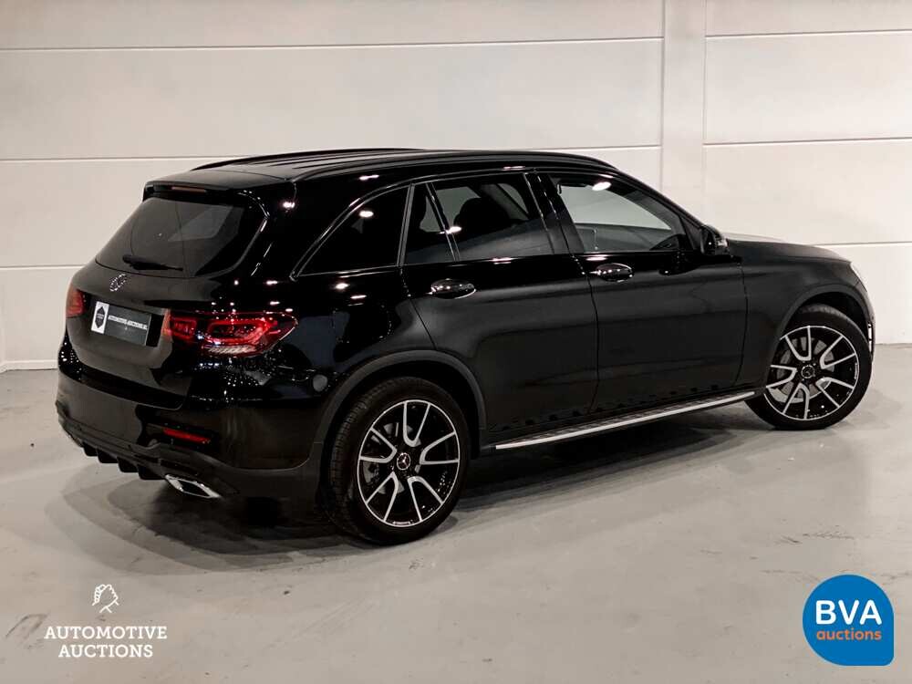 Mercedes-Benz GLC200 4MATIC 197 PS 2020, niederländische Zulassung.