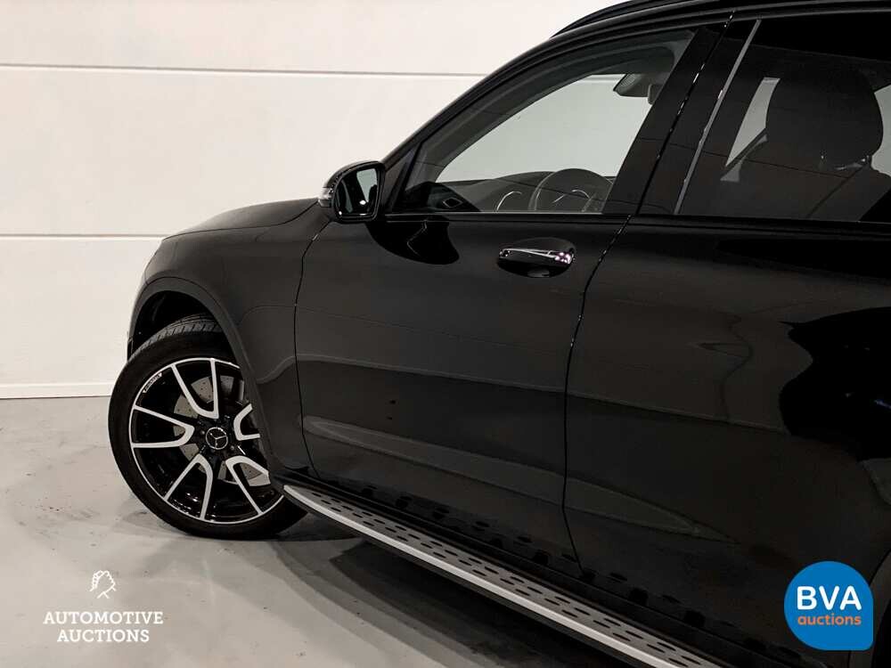Mercedes-Benz GLC200 4MATIC 197 PS 2020, niederländische Zulassung.