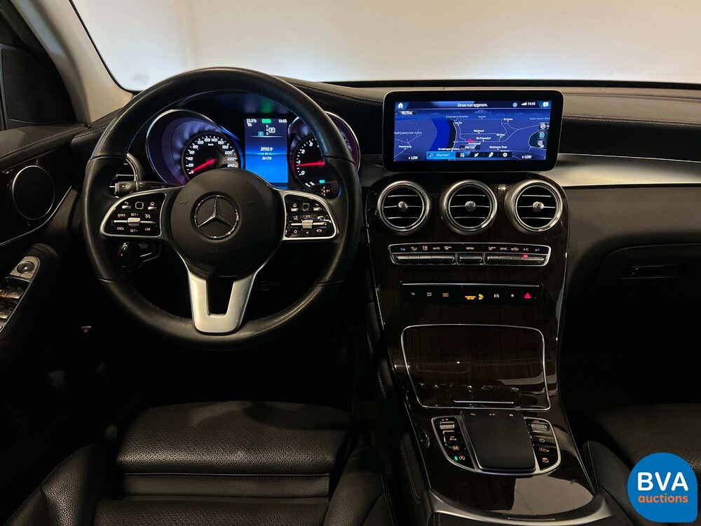 Mercedes-Benz GLC200 4MATIC 197 PS 2020, niederländische Zulassung.