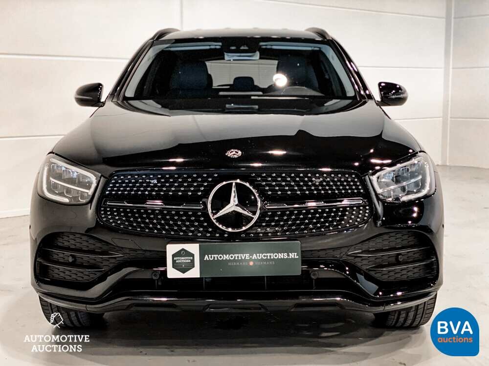 Mercedes-Benz GLC200 4MATIC 197 PS 2020, niederländische Zulassung.