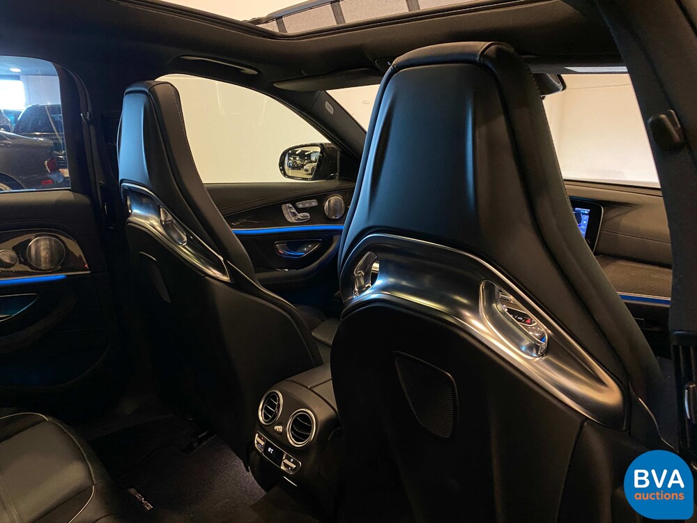 Mercedes Benz E63s AMG Estate 4.0 V8 612pk 4MATIC 2017 NW-Model, RH-016-B.