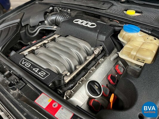 Audi S4 Avant 4.2 V8 quattro 344hp 2003, 77-RXL-3.