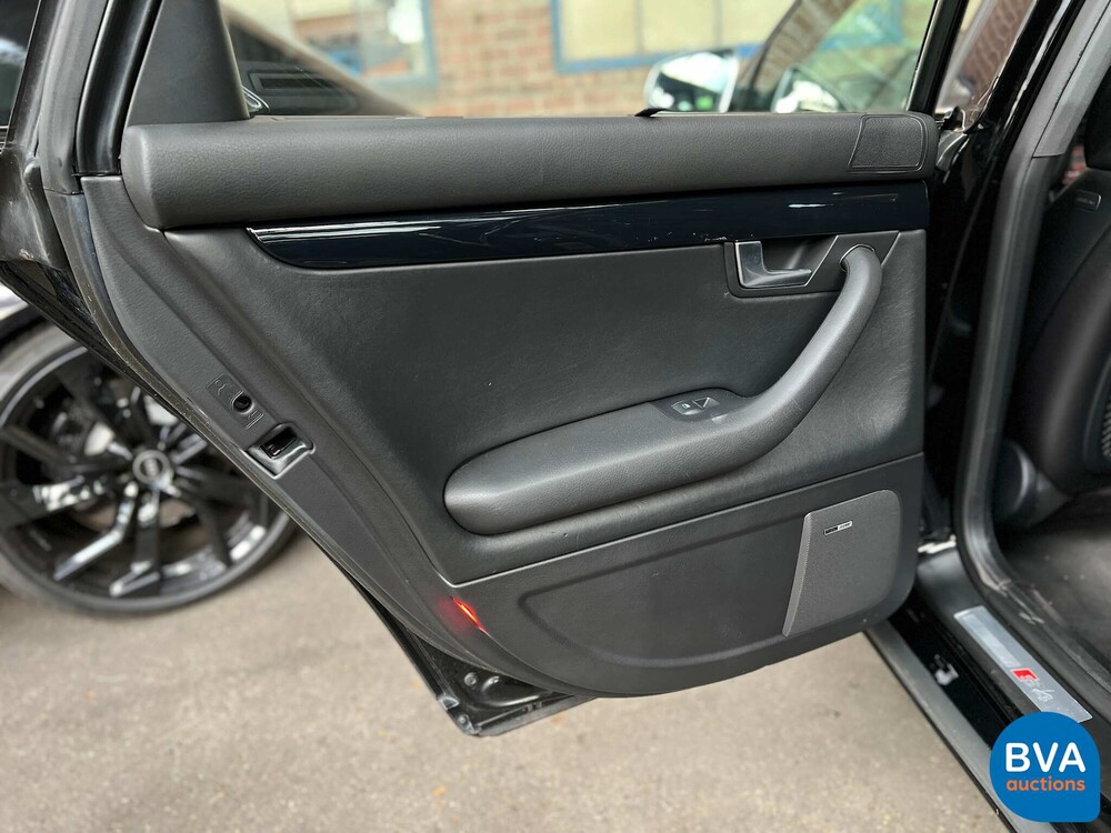 Audi S4 Avant 4.2 V8 quattro Pro Line 344 PS 2006, 67-XB-NT.