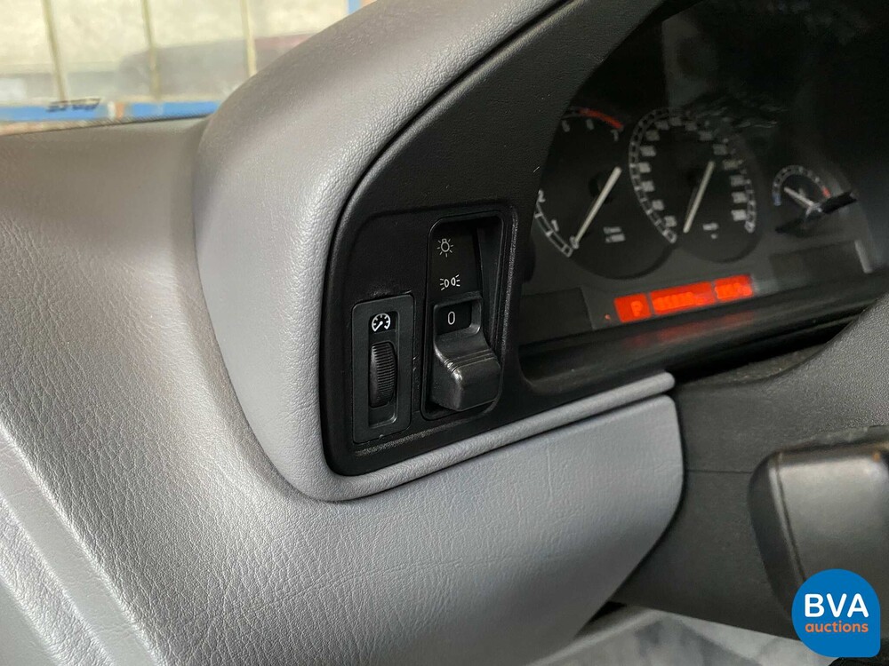 BMW 850 Ci5.4 V12 326 PS M73 Motor 1 oder 1218 8er Serie.