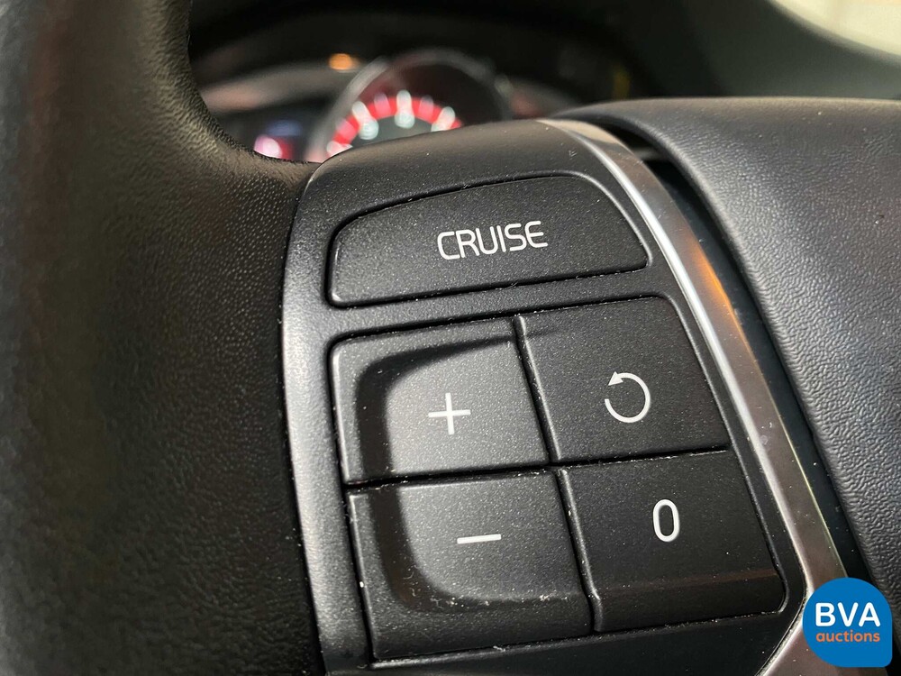 Volvo V60 2.5 T5 Cross Country 253 PS 2016, P-567-KV.