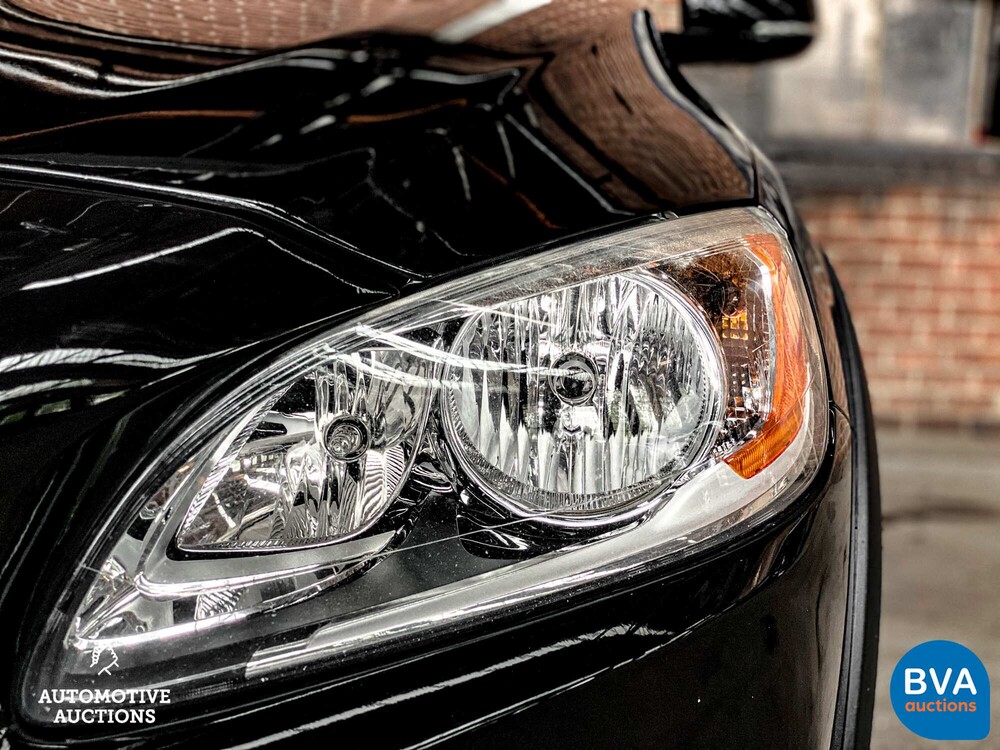 Volvo V60 2.5 T5 Cross Country 253 PS 2016, P-567-KV.