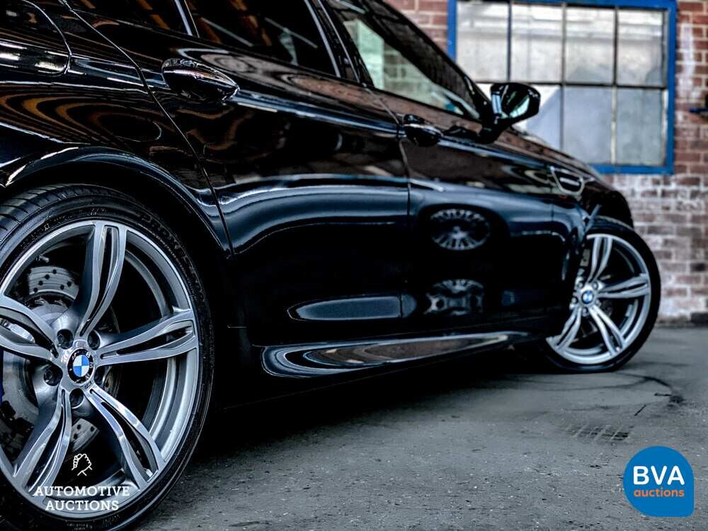 BMW M5 5er 560PS f10 M-Performance 2013 -Org. NL-, 76-ZNN-7.