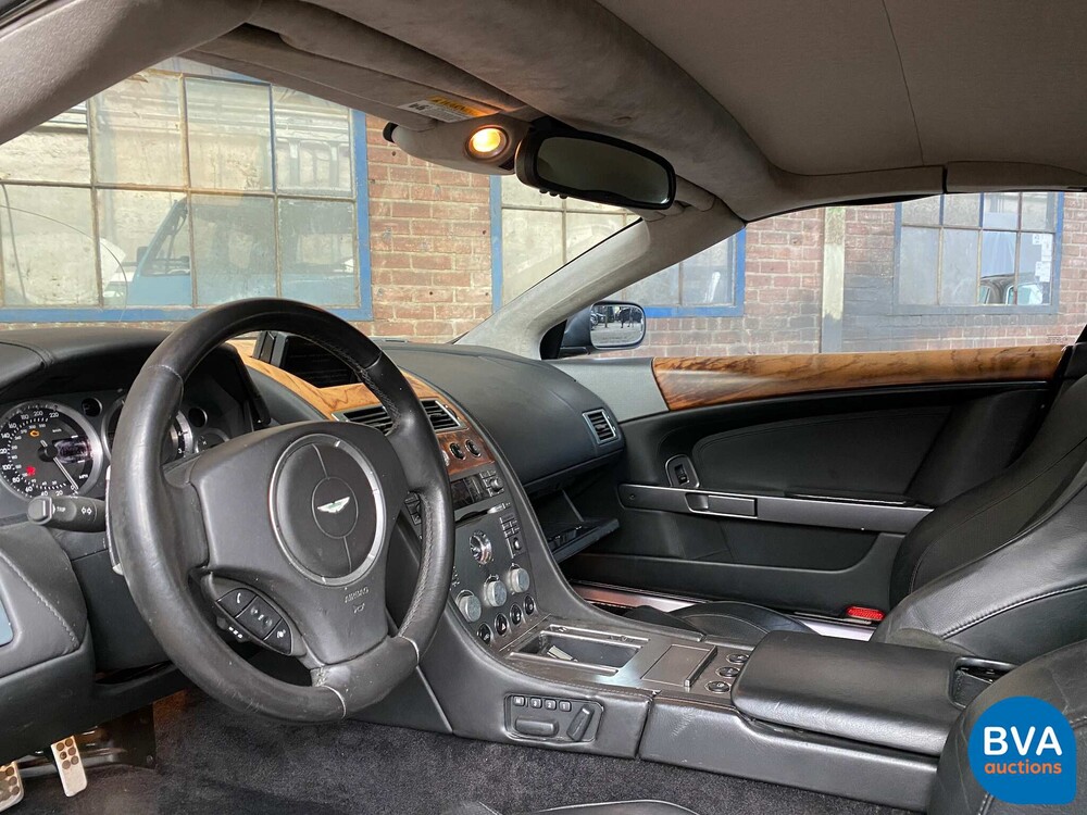 Aston Martin DB9 Volante 457 PS Cabrio 2007.