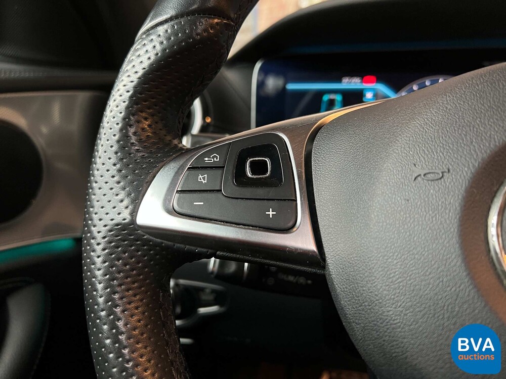 Mercedes-Benz E200 Business Solution AMG E-Klasse 184PS 2018 -Org. NL-, SH-413-D.