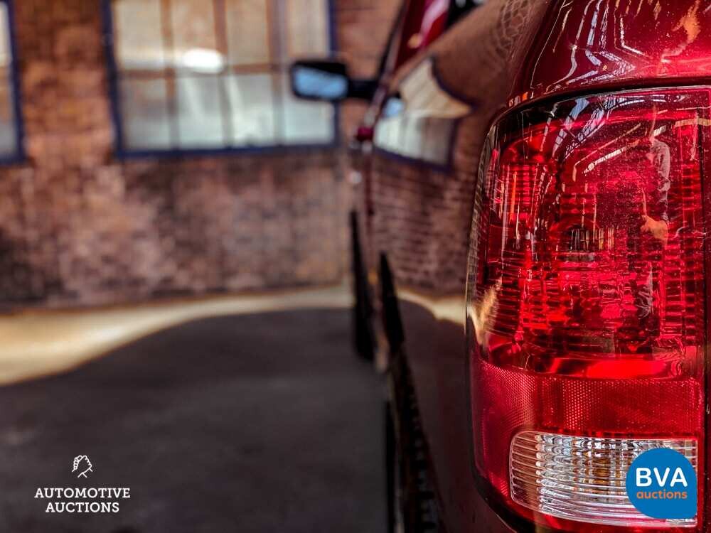 Dodge-RAM 1500 5.7 V8 4x4 Quad Cab 6'4 Pickup 2011.