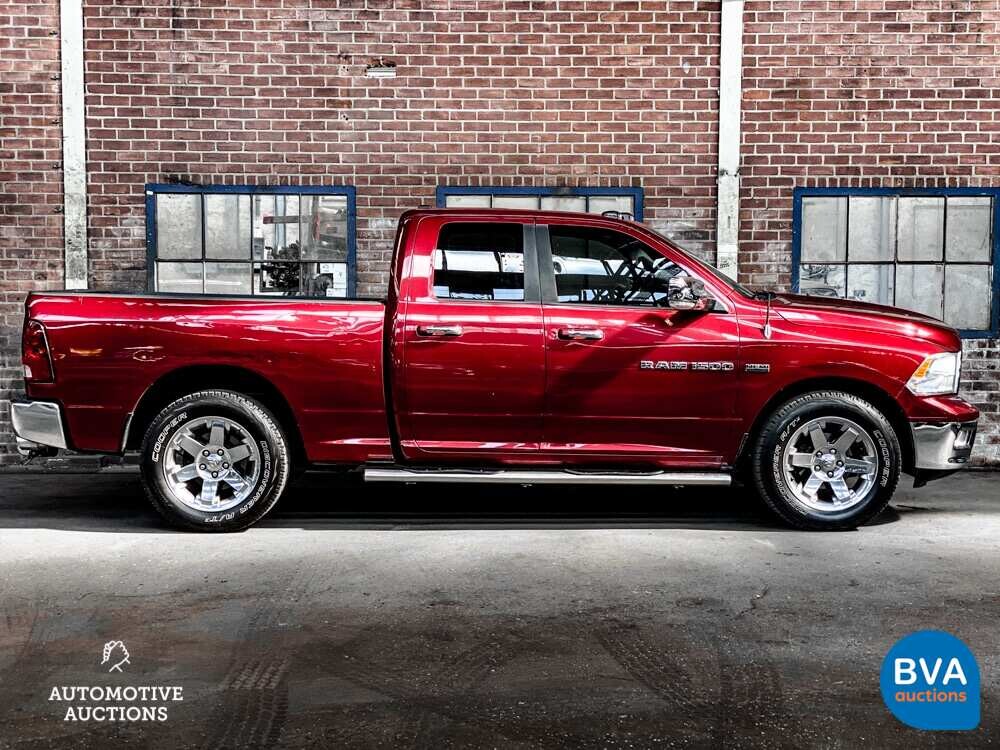Dodge-RAM 1500 5.7 V8 4x4 Quad Cab 6'4 Pickup 2011.