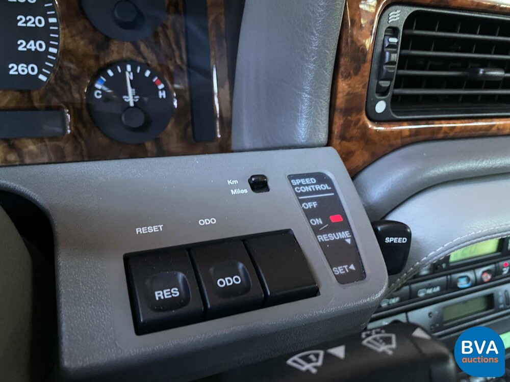 Jaguar Souverän 3.2 211PS 1996 -Org. NL-, NN-HV-09.