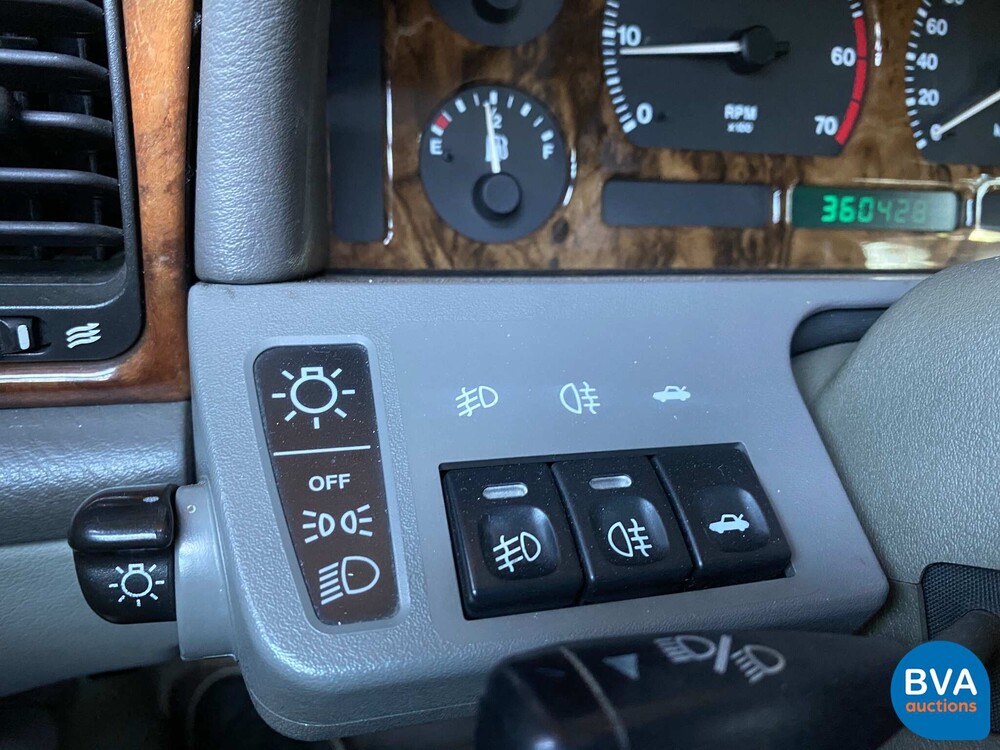Jaguar Souverän 3.2 211PS 1996 -Org. NL-, NN-HV-09.