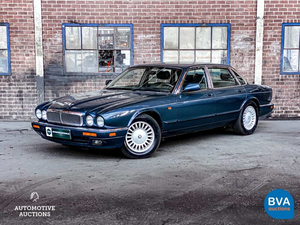 Jaguar Souverän 3.2 211PS 1996 -Org. NL-, NN-HV-09.