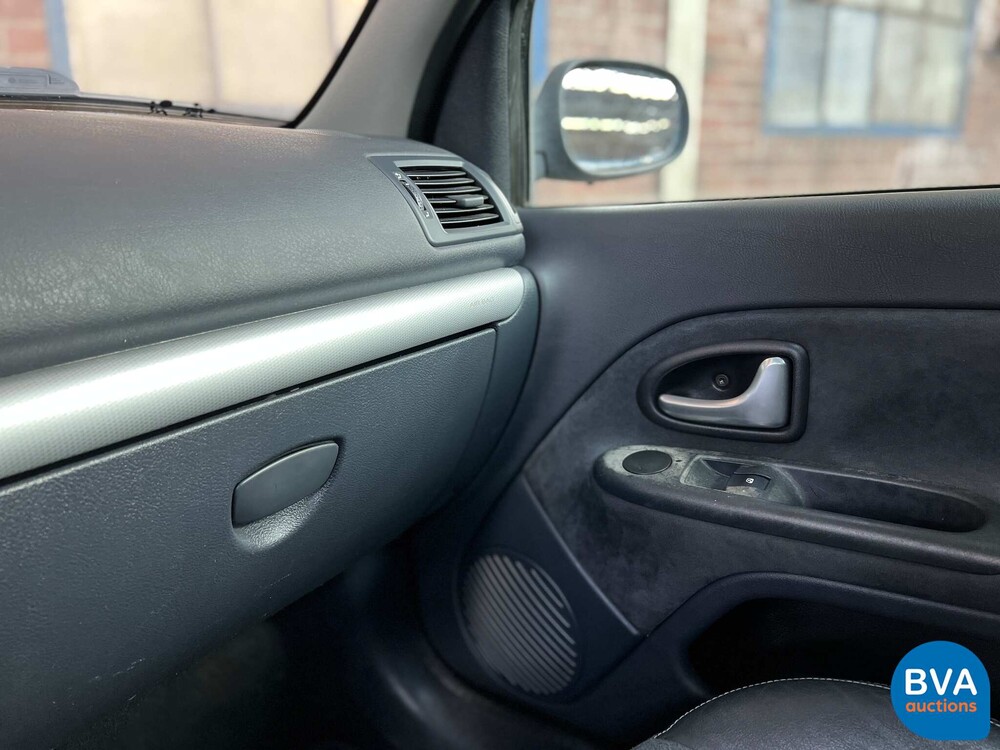 Renault Sport Clio RS2.0 16v 2004 -YOUNGTIMER-.