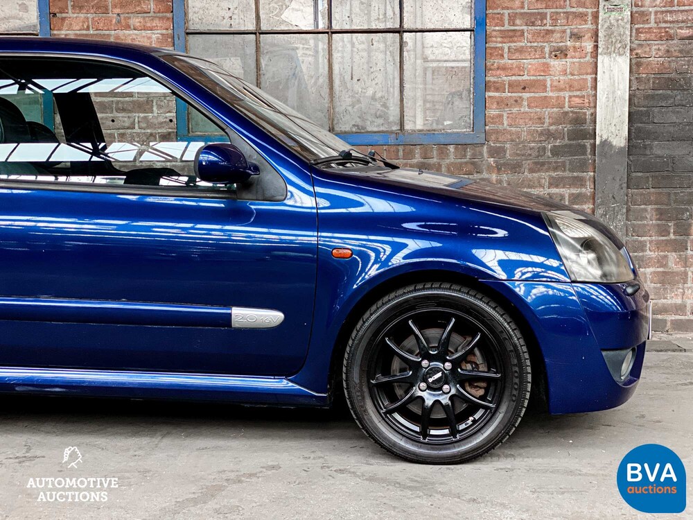 Renault Sport Clio RS2.0 16v 2004 -YOUNGTIMER-.