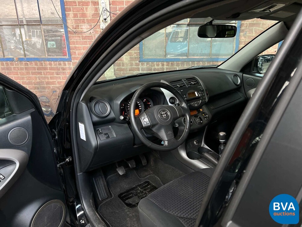 Toyota RAV4 2.2 D-CAT Linea Sol 177PS 2006 -Org. NL-, 41-SP-LK.