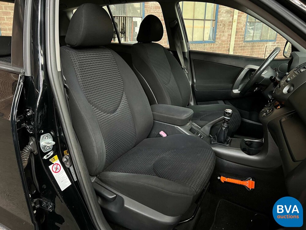 Toyota RAV4 2.2 D-CAT Linea Sol 177PS 2006 -Org. NL-, 41-SP-LK.