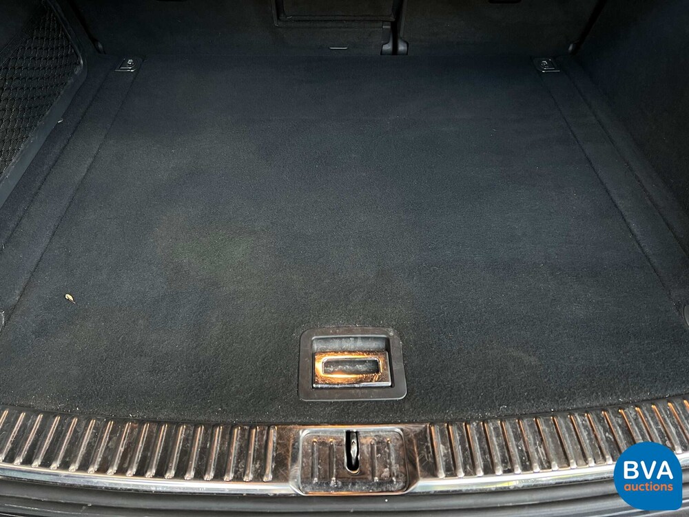 Porsche Cayenne 4.8 Turbo 500 PS 2012, 71-ZVF-9.