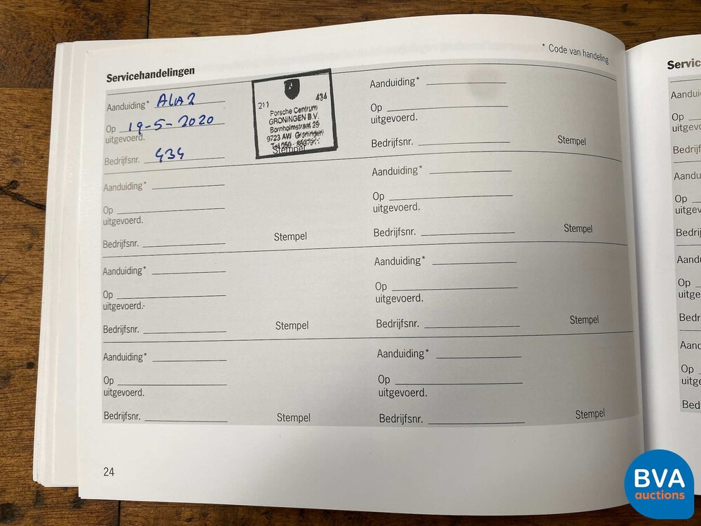 Porsche Macan 2.0 SportChrono 252pk 2016 -Org. NL-, KN-374-H.