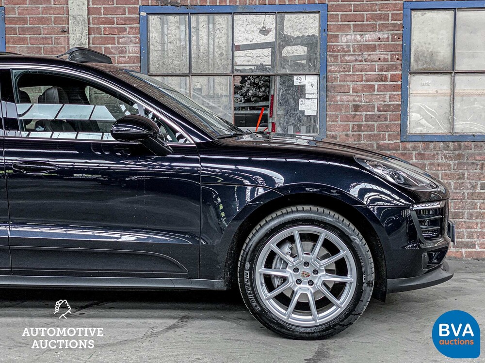 Porsche Macan 2.0 SportChrono 252pk 2016 -Org. NL-, KN-374-H.