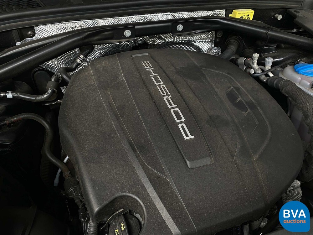 Porsche Macan 2.0 SportChrono 252pk 2016 -Org. NL-, KN-374-H.