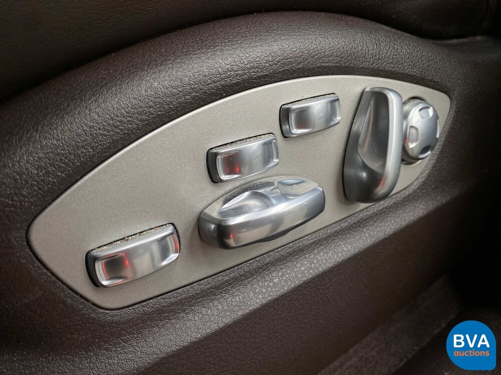 Porsche Macan 2.0 SportChrono 252pk 2016 -Org. NL-, KN-374-H.