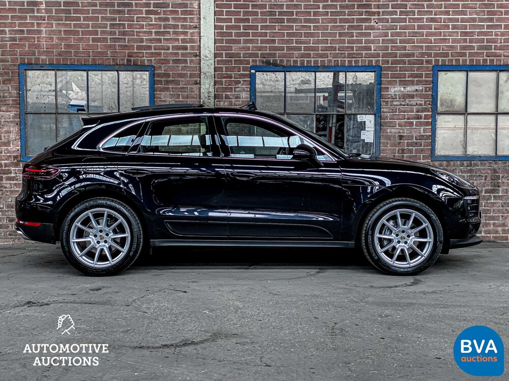 Porsche Macan 2.0 SportChrono 252pk 2016 -Org. NL-, KN-374-H.