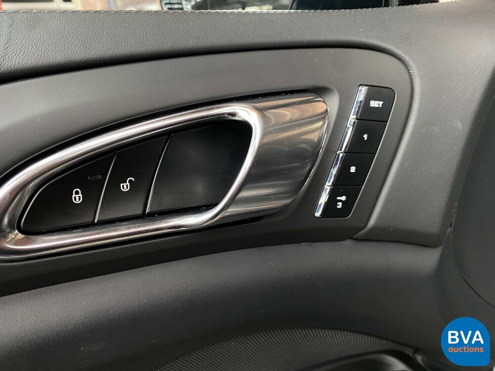 Porsche Cayenne 4.8 Turbo S SportChrono 551hp 2013 -Org. NL-, 7-KPX-58.