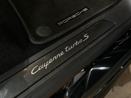 Porsche Cayenne 4.8 Turbo S SportChrono 551PS 2013 -Org. NL-, 7-KPX-58.