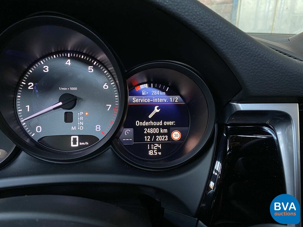 Porsche Macan S2.9 380 PS Modelljahr 2022.